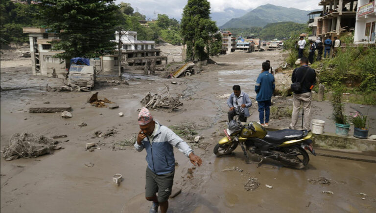 EFE/EPA/NARENDRA SHRESTHA